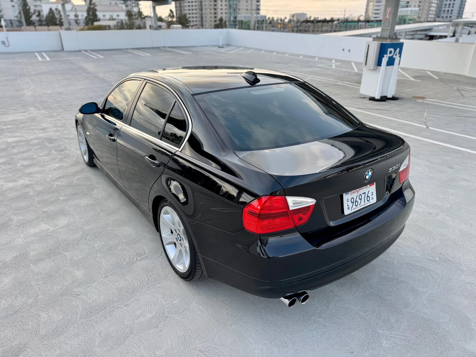 2006 BMW E90 3 Series Sedan - Image 17 of 31