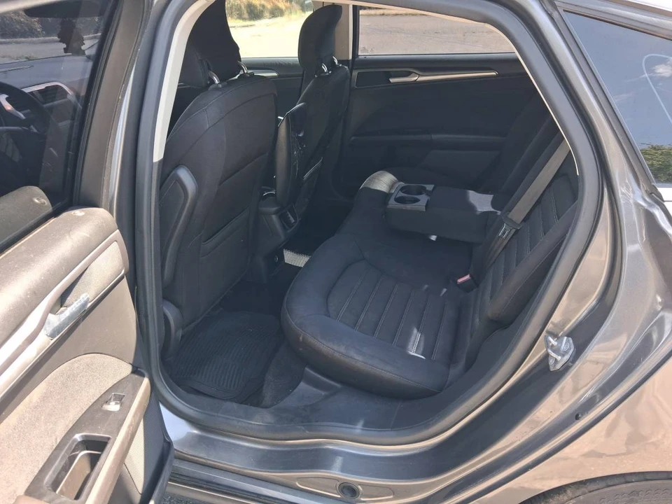 2006 BMW E90 3 Series Sedan - Image 3 of 5