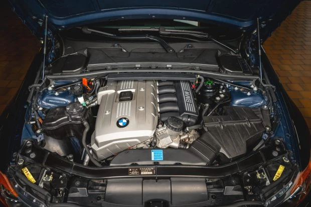 2006 BMW E90 3 Series Sedan - Image 6 of 7