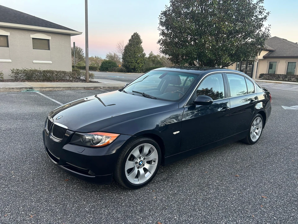 2006 BMW E90 3 Series Sedan - Image 10 of 31