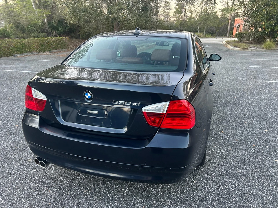2006 BMW E90 3 Series Sedan - Image 24 of 31