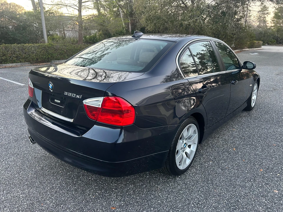 2006 BMW E90 3 Series Sedan - Image 26 of 31