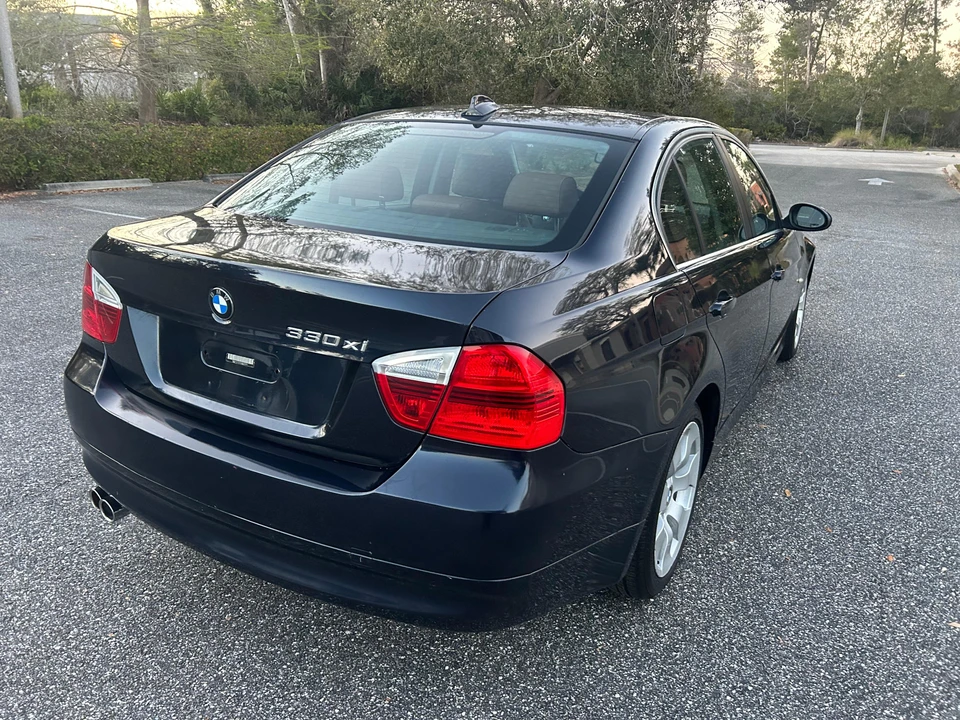 2006 BMW E90 3 Series Sedan - Image 25 of 31