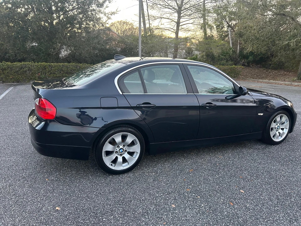 2006 BMW E90 3 Series Sedan - Image 29 of 31