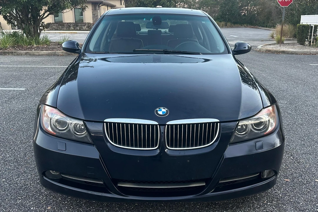 2006 BMW E90 3 Series Sedan - Image 2 of 31