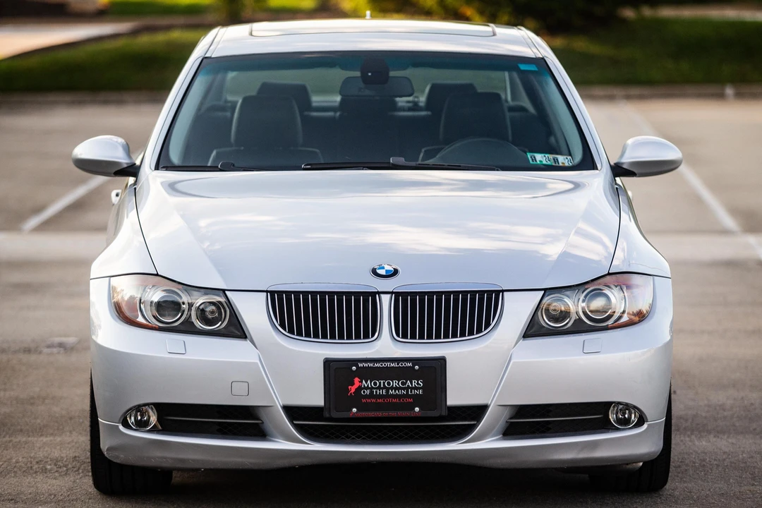 2006 BMW E90 3 Series Sedan - Image 2 of 31