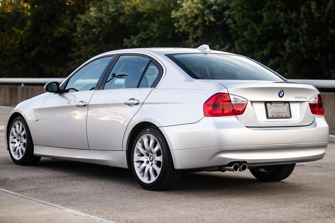2006 BMW E90 3 Series Sedan - Image 13 of 31