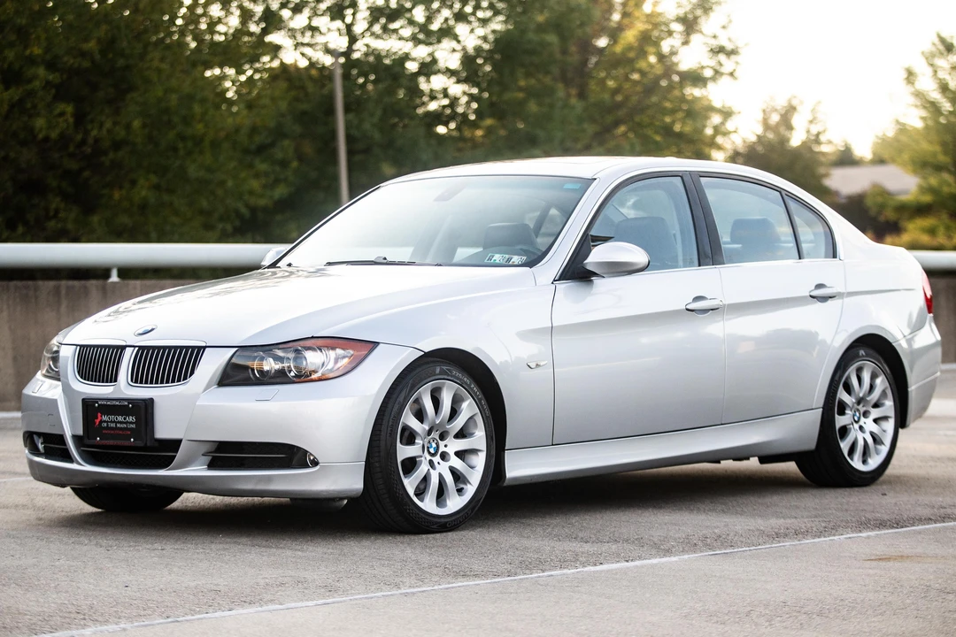 2006 BMW E90 3 Series Sedan - Image 10 of 31