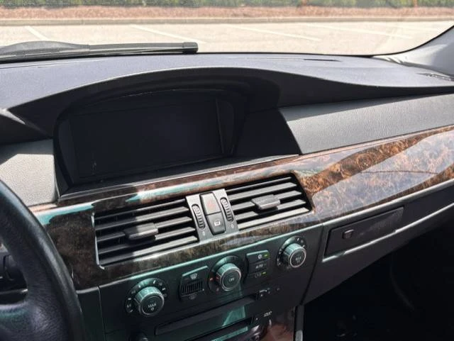 2006 BMW E60 5 Series Sedan - Image 14 of 16