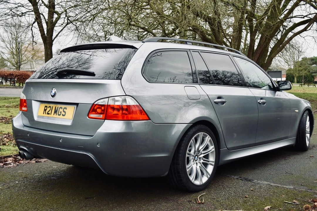 2006 BMW E61 545i & 550i Touring - Image 6 of 30