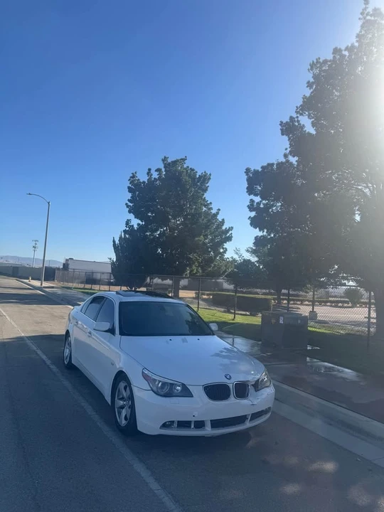 2006 BMW E60 5 Series Sedan - Image 2 of 9