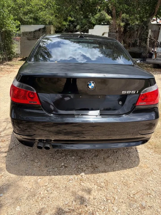 2006 BMW E60 5 Series Sedan - Image 6 of 8