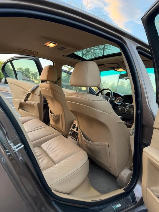 2006 BMW E60 5 Series Sedan - Image 10 of 11