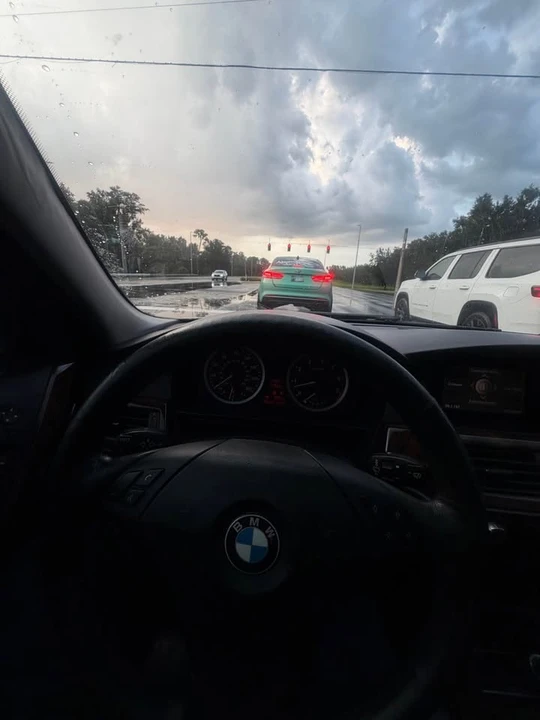 2006 BMW E60 5 Series Sedan - Image 3 of 4
