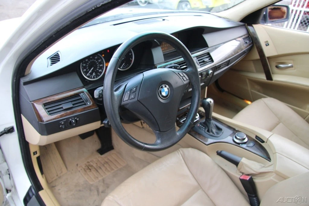 2006 BMW E60 5 Series Sedan - Image 16 of 21
