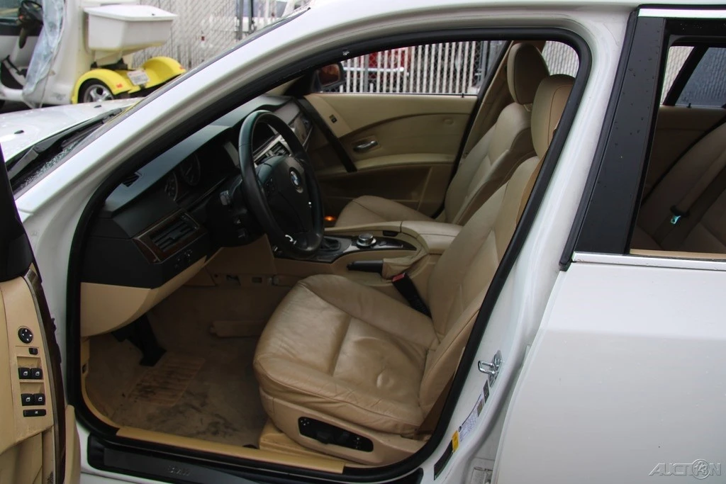 2006 BMW E60 5 Series Sedan - Image 15 of 21