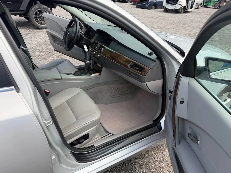 2006 BMW E60 5 Series Sedan - Image 10 of 13