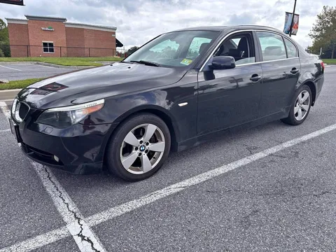 2006 BMW 5 Series 525xi Sedan