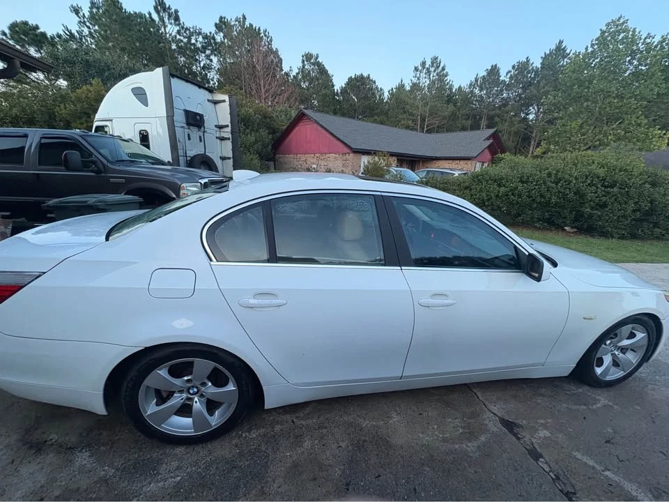 2006 BMW E60 5 Series Sedan - Image 2 of 10