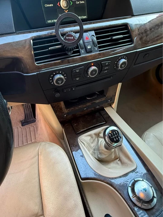 2006 BMW E60 5 Series Sedan - Image 4 of 5
