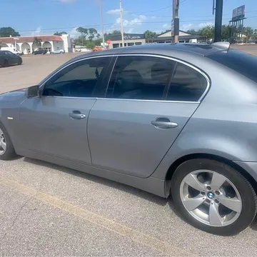 2006 BMW 5 Series 530i Sedan 4D