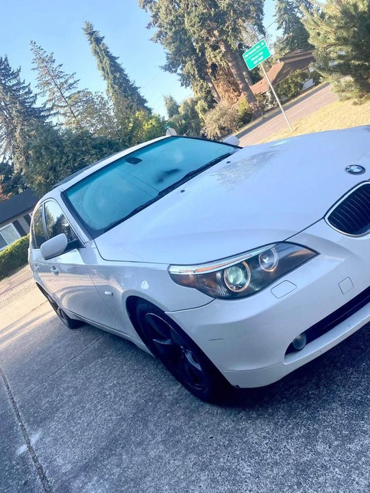 2006 BMW E60 5 Series Sedan - Image 2 of 3
