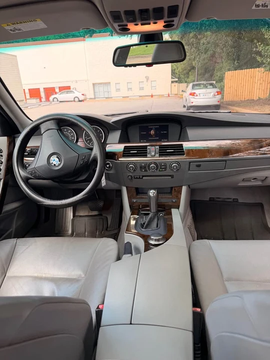 2006 BMW E60 5 Series Sedan - Image 2 of 9