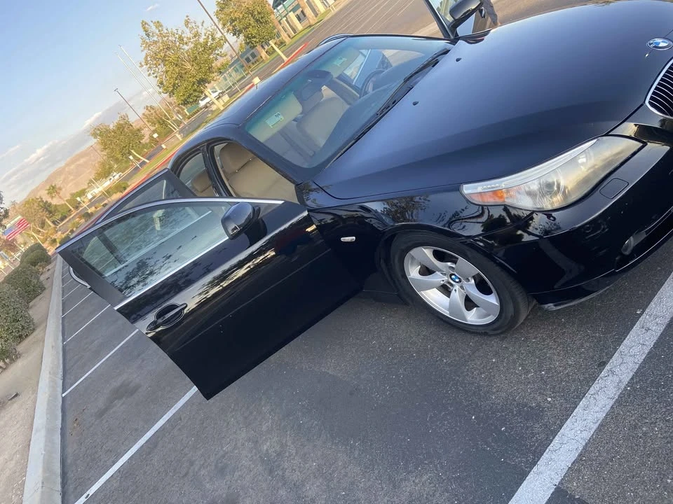 2006 BMW E60 5 Series Sedan - Image 2 of 11
