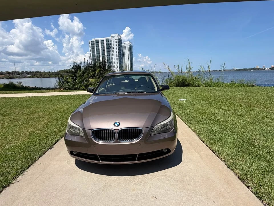 2006 BMW E60 5 Series Sedan - Image 10 of 20