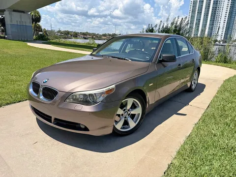 2006 BMW 5 Series 530i Sedan 4D