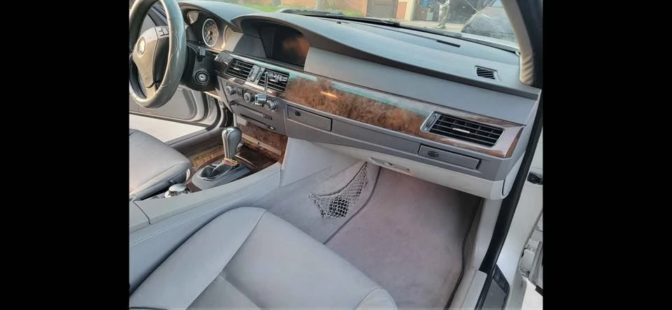 2006 BMW E60 5 Series Sedan - Image 4 of 5