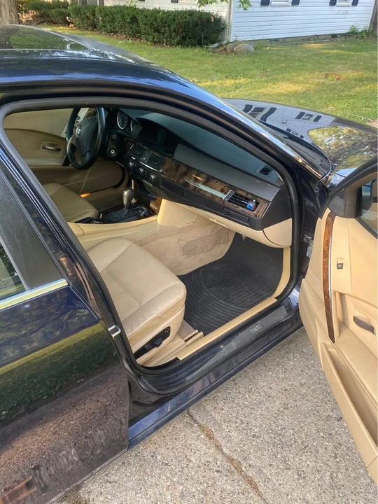 2006 BMW E60 5 Series Sedan - Image 7 of 15