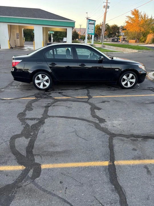 2006 BMW E60 5 Series Sedan - Image 2 of 17