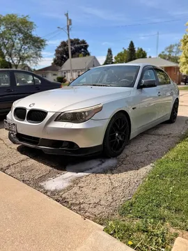 2006 BMW 5 Series 530xi Sedan 4D