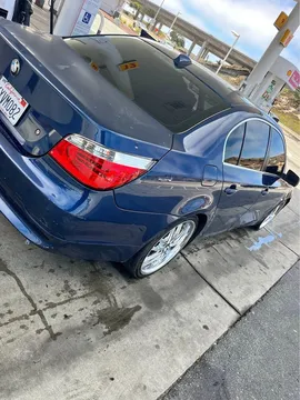 2006 BMW 5 Series 530xi Sedan 4D
