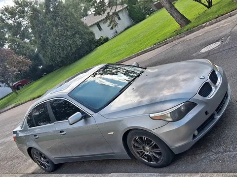 2006 BMW 5 Series 530xi Sedan