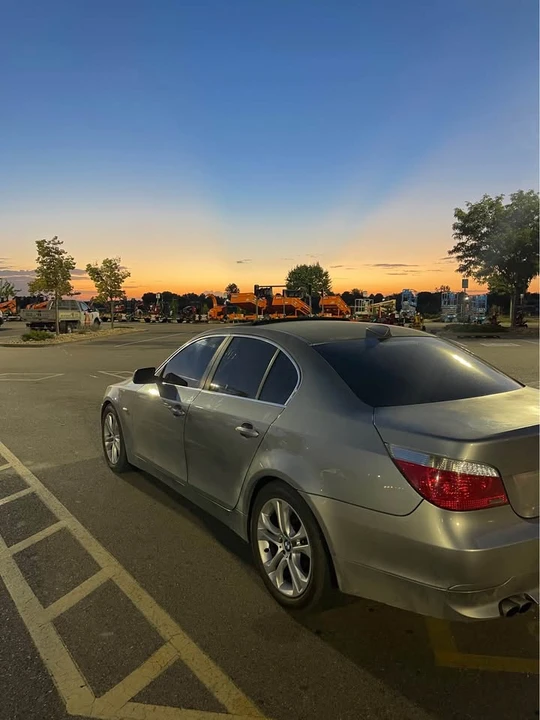 2006 BMW E60 5 Series Sedan - Image 2 of 4