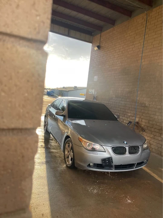 2006 BMW E60 5 Series Sedan - Image 3 of 4