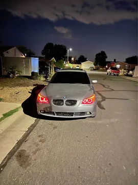 2006 BMW 5 Series 530xi Sedan 4D