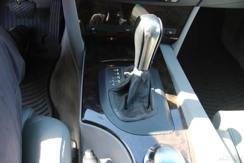 2006 BMW E60 5 Series Sedan - Image 18 of 21