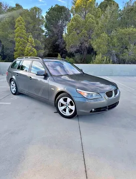 2006 BMW 5 Series 530xi Wagon 4D