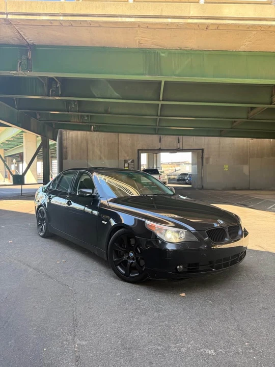 2006 BMW E60 545i & 550i Sedan - Image 4 of 10