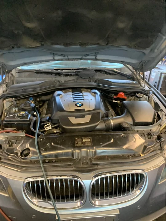 2006 BMW E60 545i & 550i Sedan - Image 3 of 9