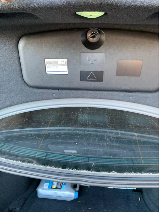 2006 BMW E60 545i & 550i Sedan - Image 4 of 9