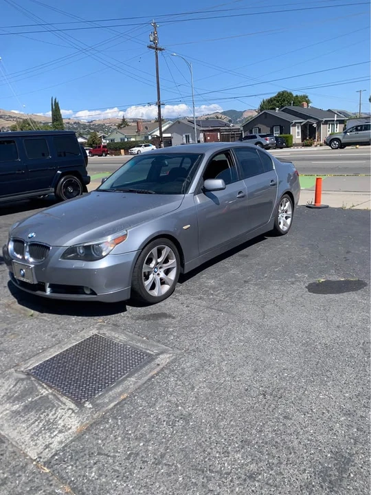2006 BMW E60 545i & 550i Sedan - Image 9 of 9
