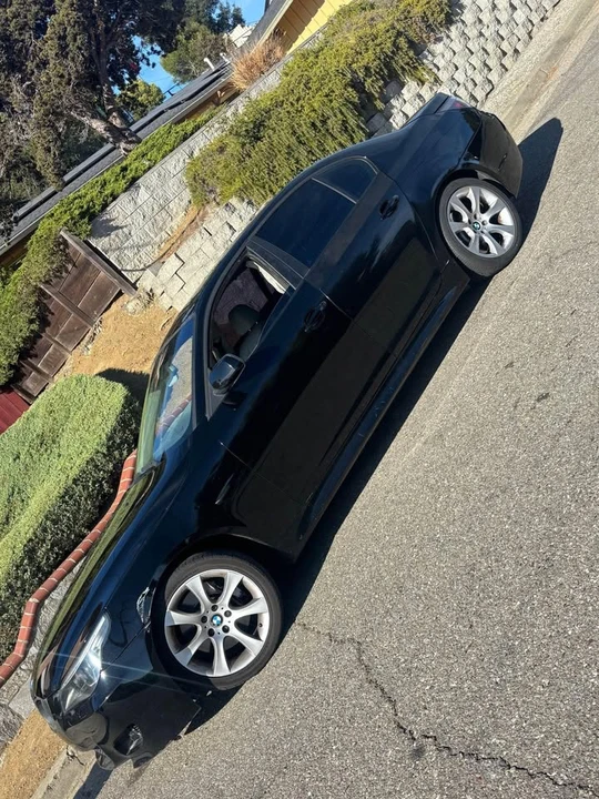 2006 BMW E60 545i & 550i Sedan - Image 2 of 10