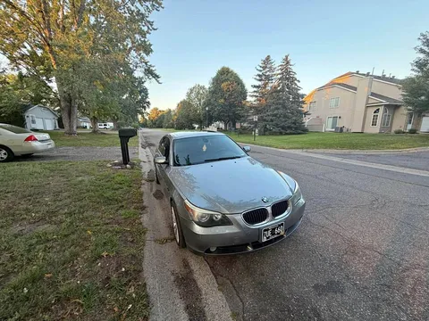 2006 BMW 5 Series 550i Sedan 4D