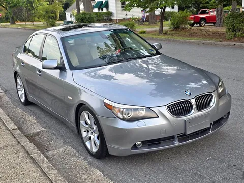 2006 BMW 5 Series 550i Sedan 4D