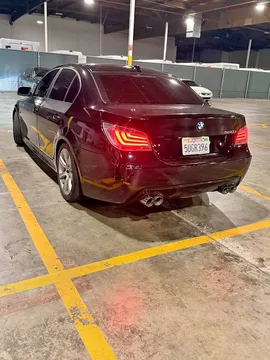 2006 BMW 5 Series 550i Sedan 4D