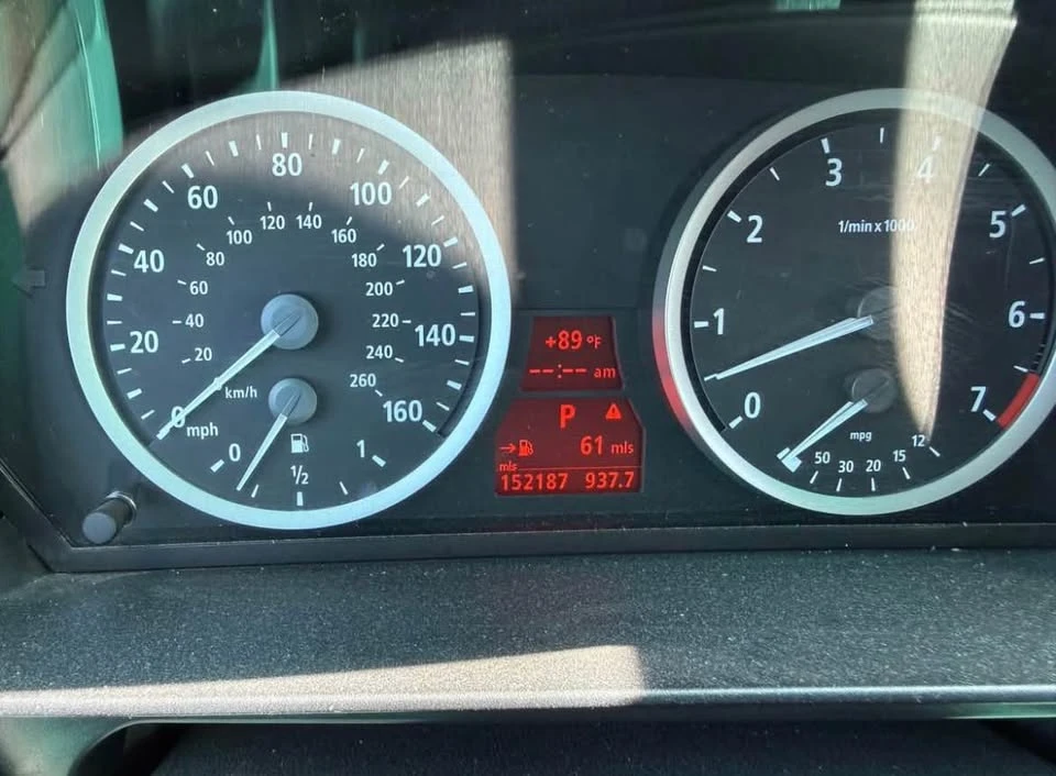 2006 BMW E60 545i & 550i Sedan - Image 6 of 6
